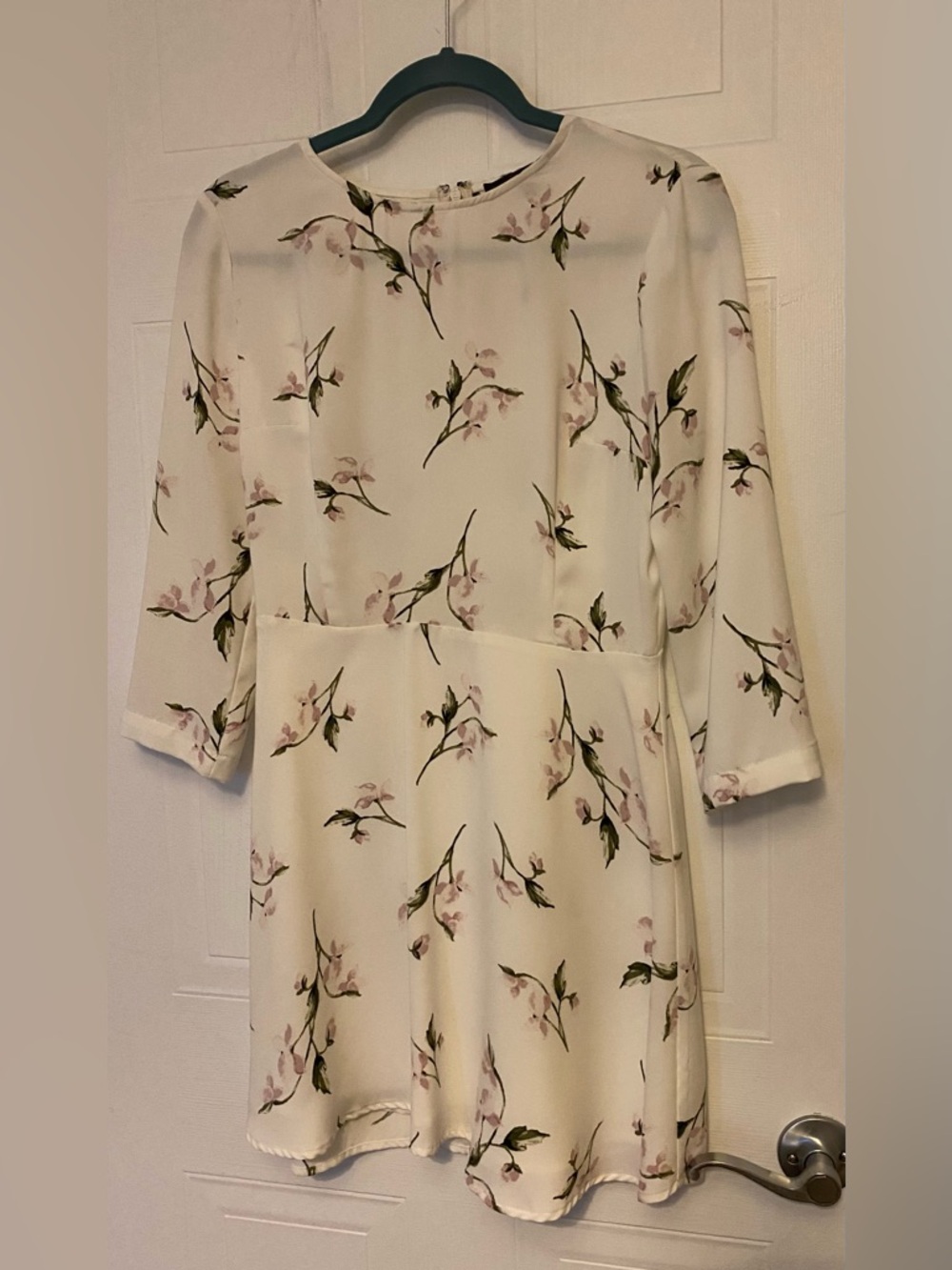 Dynamite Floral White Blouse mini dress
